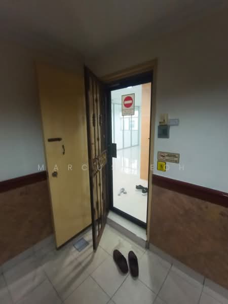 Kedai / Pejabat untuk Dijual di Taman Maluri (Cheras) - Marcus Keoh - Entrance - PropertyGuru.com.my
