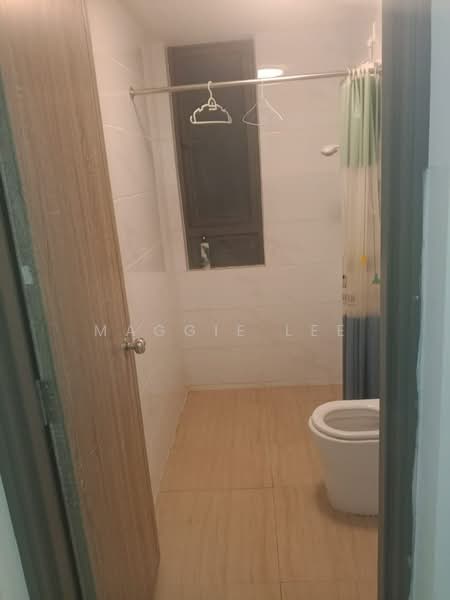 Service Residence for Sale at Country Garden Central Park - Maggie Lee - Bathroom - PropertyGuru.com.my