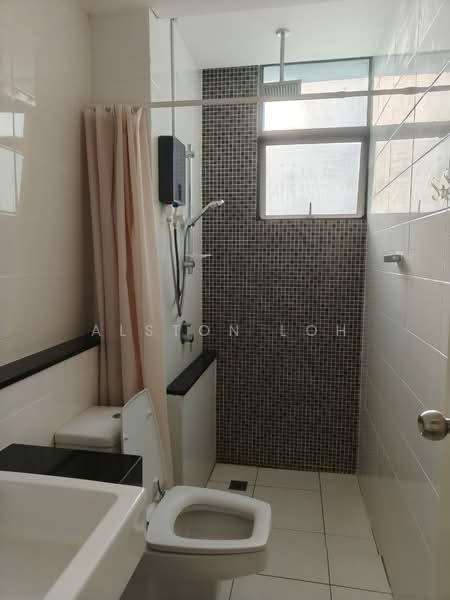 Kondominium untuk Dijual di All Seasons Park - Alston Loh - Bathroom - PropertyGuru.com.my