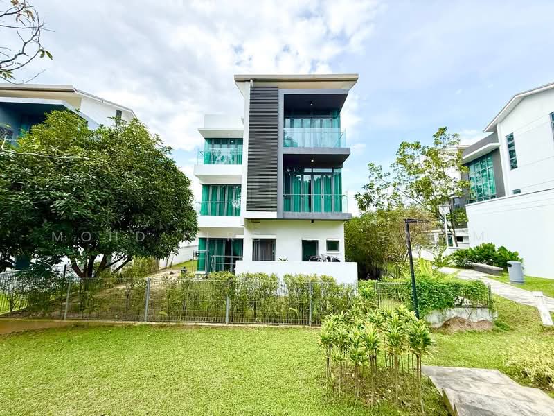 3-storey Terraced House for Sale in Cyberjaya (Selangor) - Mohd Firdaus Salim - Exterior - PropertyGuru.com.my