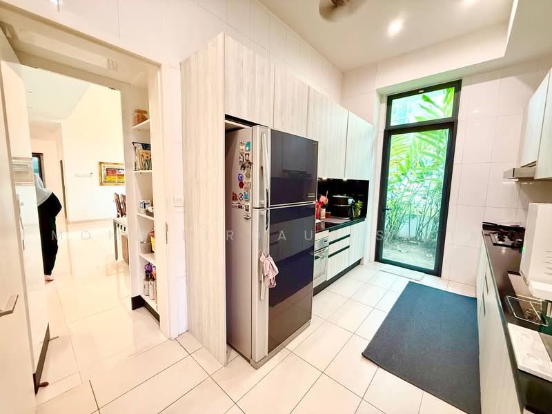 3-storey Terraced House for Sale in Cyberjaya (Selangor) - Mohd Firdaus Salim - Kitchen - PropertyGuru.com.my