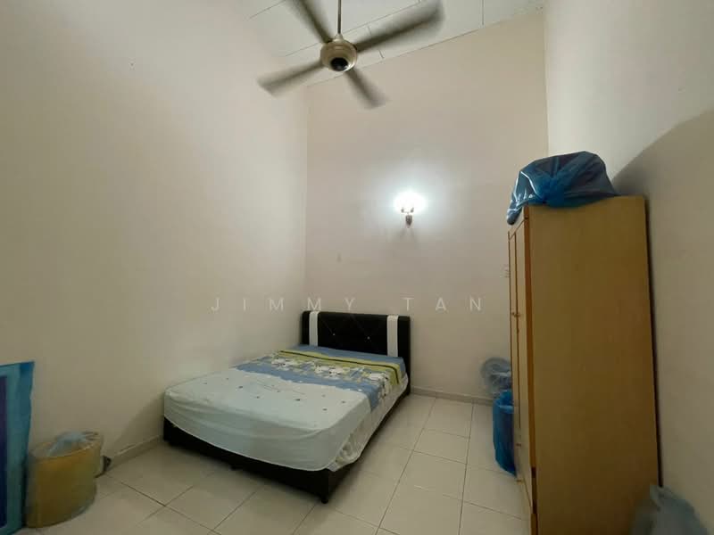 1-storey Terraced House for Sale in Taman Rembia Perkasa (Rembia) - Jimmy Tan - Bedroom - PropertyGuru.com.my