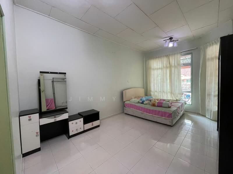 1-storey Terraced House for Sale in Taman Rembia Perkasa (Rembia) - Jimmy Tan - Bedroom - PropertyGuru.com.my