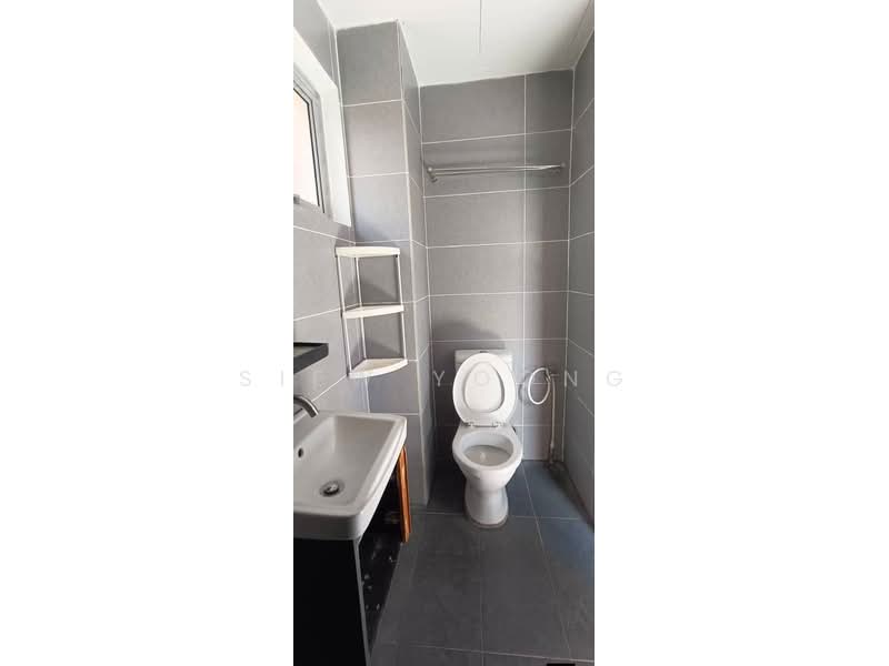 Condominium for Sale at Astaka Heights Apartments - Siew Yoong - Bathroom - PropertyGuru.com.my