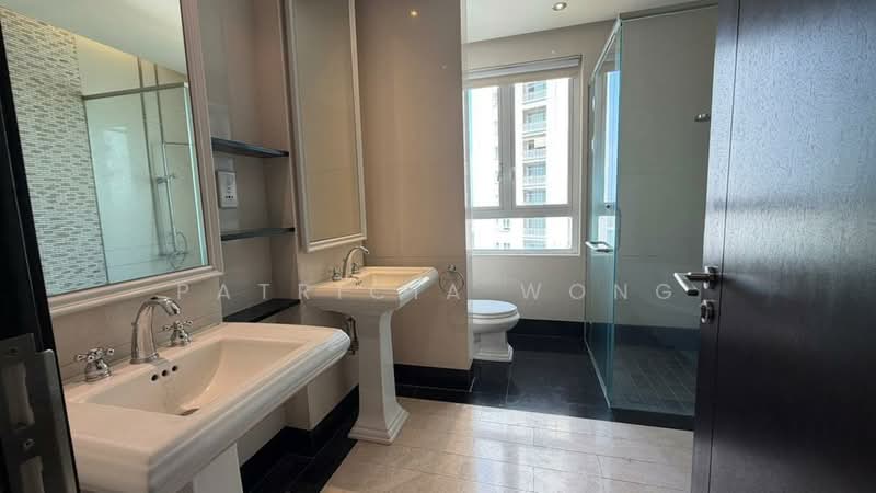 Kondominium untuk Disewa di Quayside Seafront Resort Condominiums - Patricia Wong - Bathroom - PropertyGuru.com.my