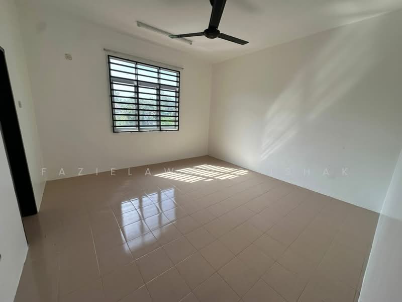 Rumah Teres 2 Tingkat untuk Dijual di Beserah (Pahang) - Fazielawatie Ishak - PropertyGuru.com.my