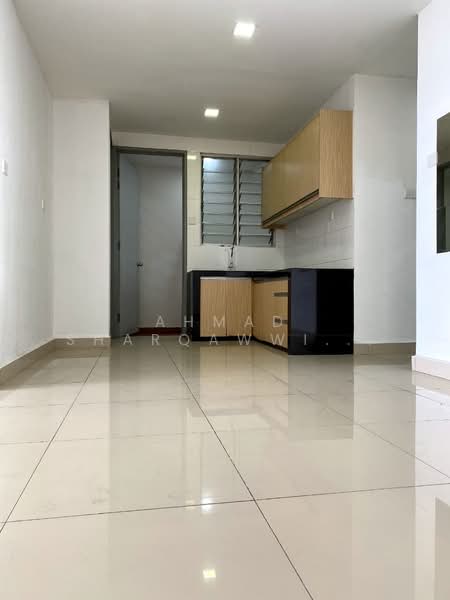 Kondominium untuk Disewa di Suasana Lumayan - Ahmad Sharqawwi Abdul Kapor - Kitchen - PropertyGuru.com.my