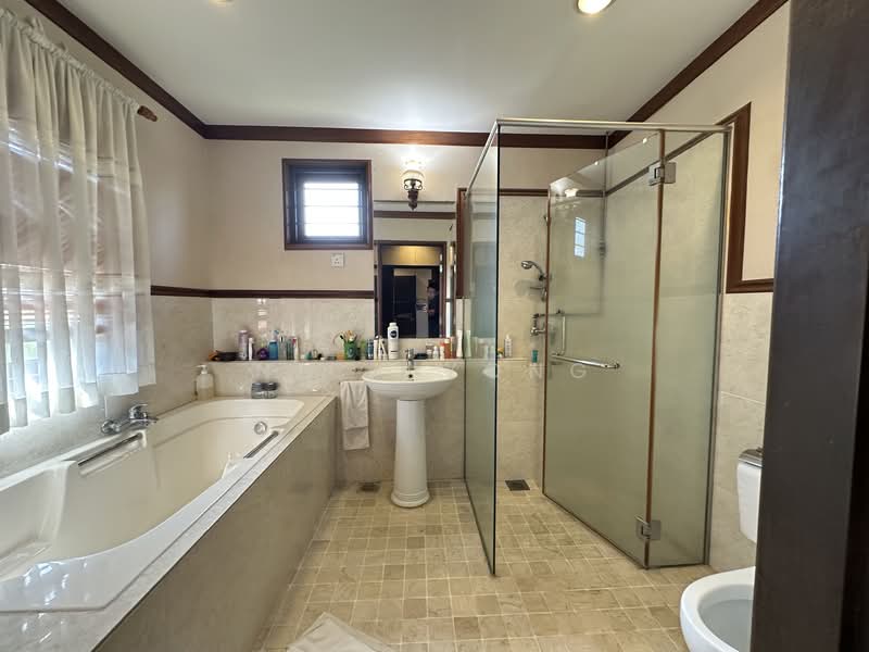 Bungalow for Sale in Saujana Impian (Kajang) - Nick Yong - Bathroom - PropertyGuru.com.my