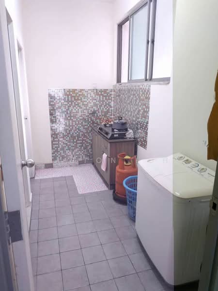 Kondominium untuk Dijual di All Seasons Park - Alston Loh - Kitchen - PropertyGuru.com.my