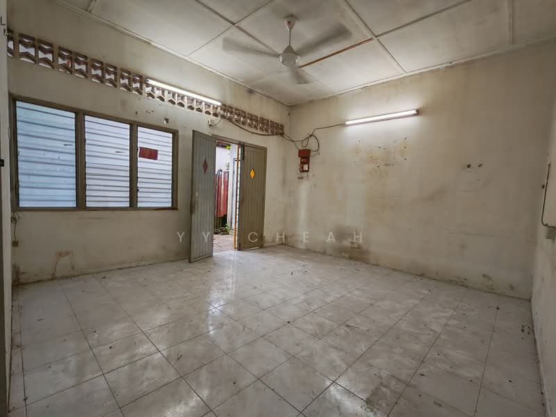 Bungalow for Sale in Buntong (Ipoh) - YY Cheah - Interior - PropertyGuru.com.my