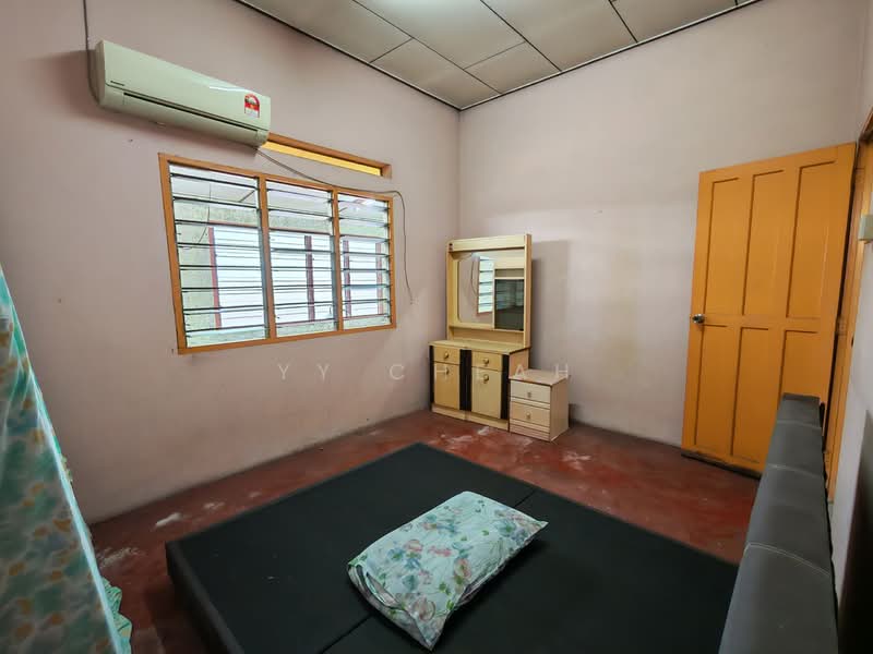 Bungalow for Sale in Buntong (Ipoh) - YY Cheah - Bedroom - PropertyGuru.com.my