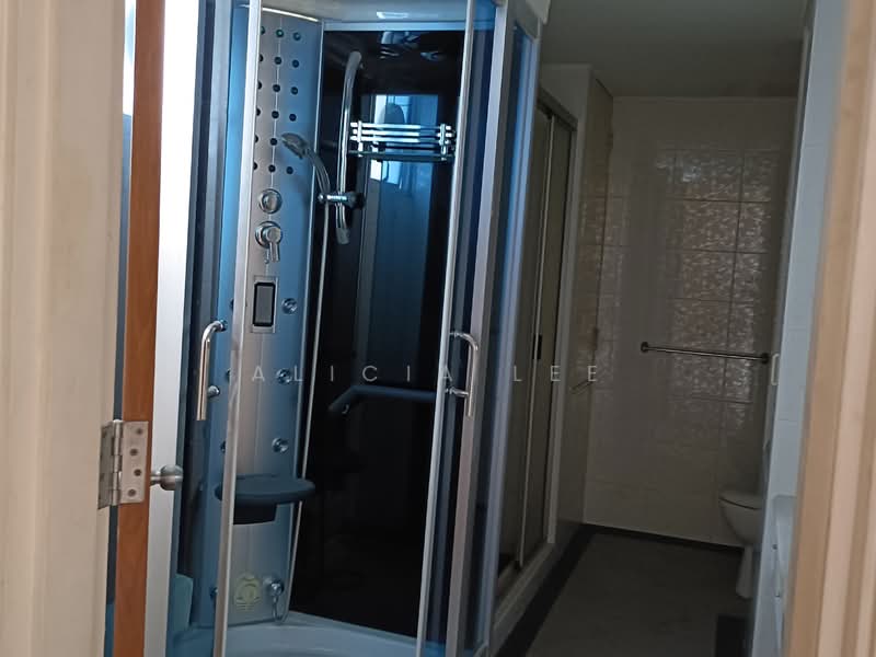 Kondominium untuk Dijual di Dataran Prima - Alicia Lee - Bathroom - PropertyGuru.com.my