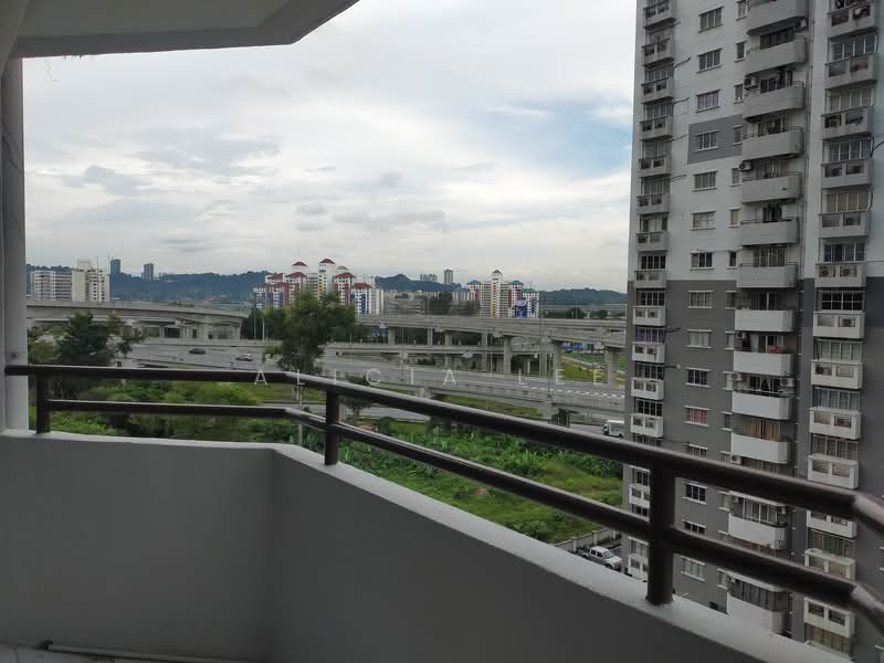 Kondominium untuk Dijual di Dataran Prima - Alicia Lee - Balcony - PropertyGuru.com.my