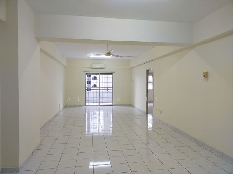 Kondominium untuk Dijual di Dataran Prima - Alicia Lee - Living Room - PropertyGuru.com.my