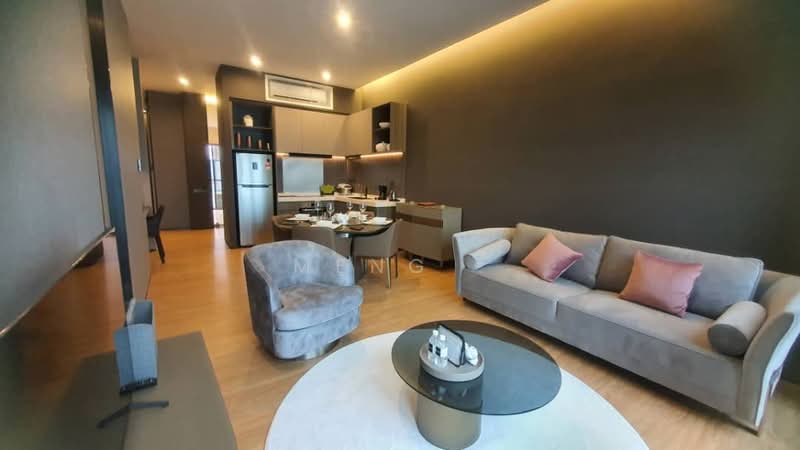 Servis Apartment untuk Dijual di City of Dreams - Meng . - Living Room - PropertyGuru.com.my