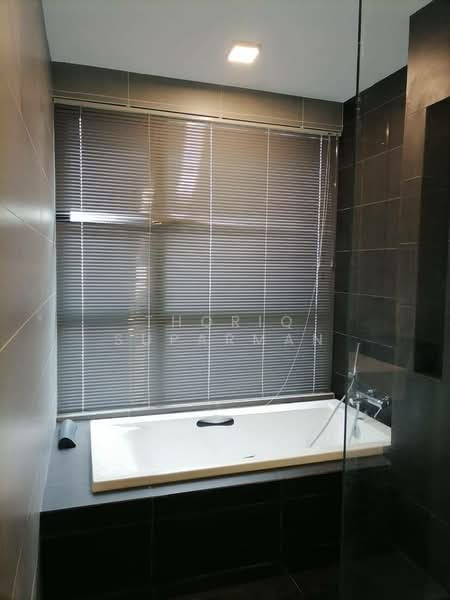 Kondominium untuk Disewa di Sunway Mont Residences - Thoriq Suparman - Bathroom - PropertyGuru.com.my