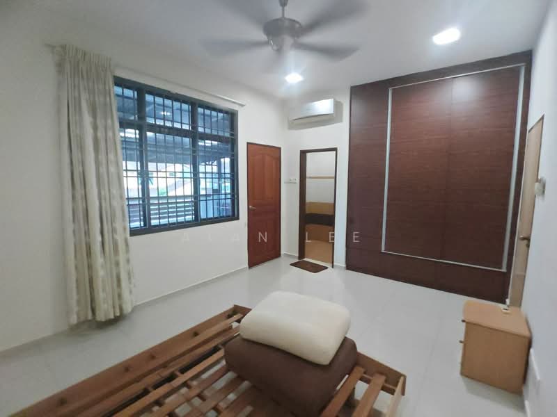 2-storey Terraced House for Sale in Tebrau (Johor) - Alan Lee - Bedroom - PropertyGuru.com.my