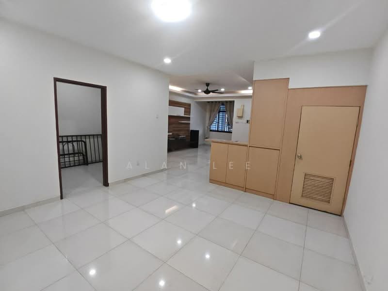 2-storey Terraced House for Sale in Tebrau (Johor) - Alan Lee - Living Room - PropertyGuru.com.my