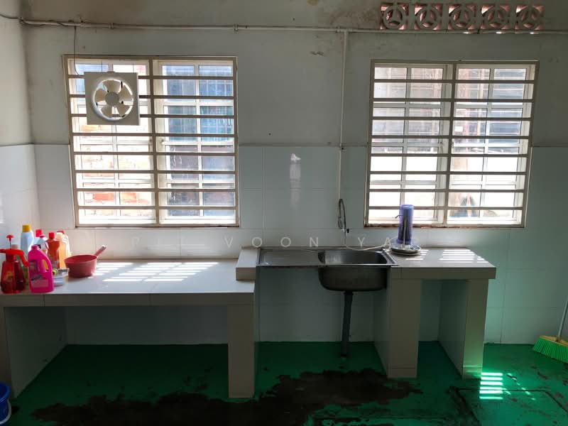 Kedai untuk Disewa di Seri Kembangan (Selangor) - Pit Voon Yap - Kitchen - PropertyGuru.com.my