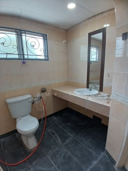 2-storey Terraced House for Rent in Taman Megah Kepong (Kepong) - Amy Yap - Bathroom - PropertyGuru.com.my