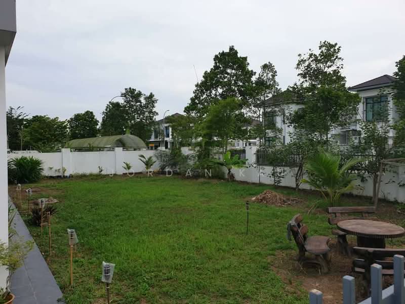 Cluster House for Sale in Masai (Johor) - Jordan Kau - Garden - PropertyGuru.com.my