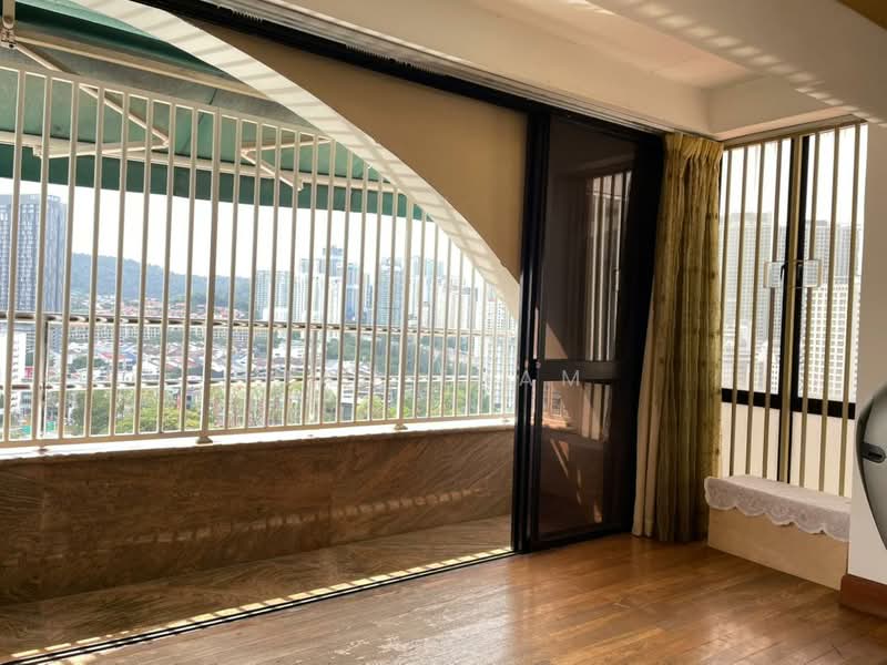 Condominium for Sale at Menara Hartamas - Jan Tham - Balcony - PropertyGuru.com.my