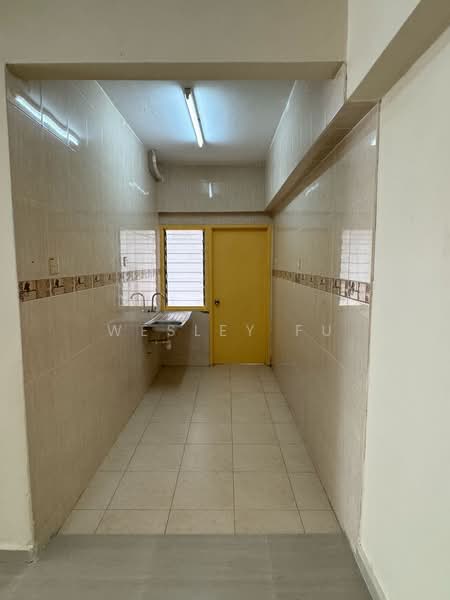 Kondominium untuk Dijual di Kepong Sentral Condominium - Wesley Fu - Kitchen - PropertyGuru.com.my