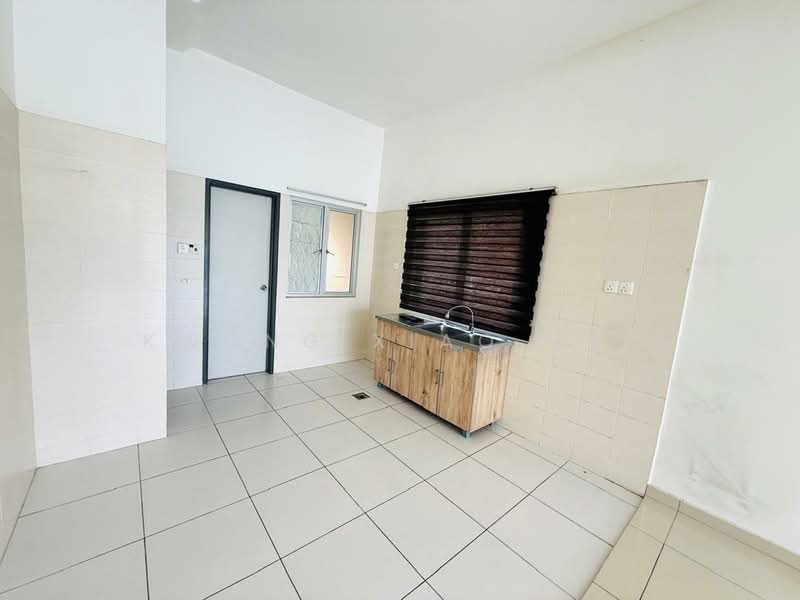 Rumah Teres 2 Tingkat untuk Dijual di Bandar Tasik Puteri (Rawang) - Kwong Xiao Wei - Kitchen - PropertyGuru.com.my