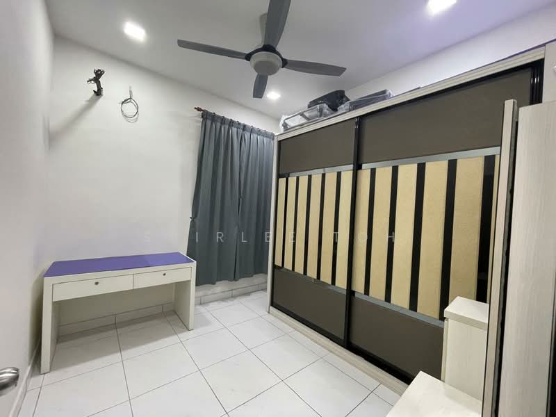 Service Residence for Sale at Bsp Skypark - Shirlee Toh - Bedroom - PropertyGuru.com.my