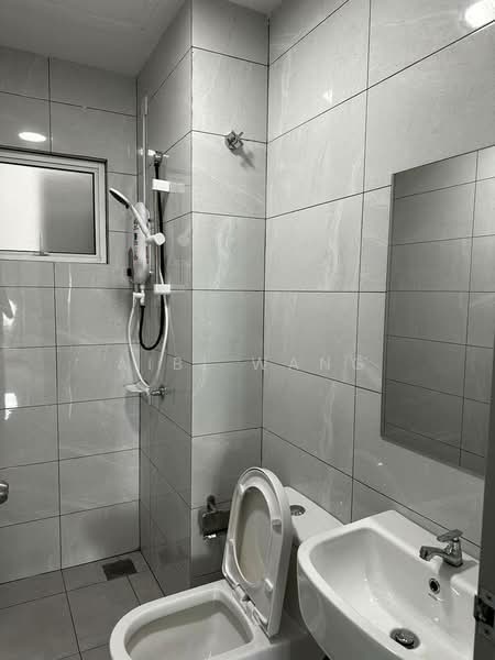 Service Residence for Rent at Amber Cove - Aibi Wang - Bathroom - PropertyGuru.com.my