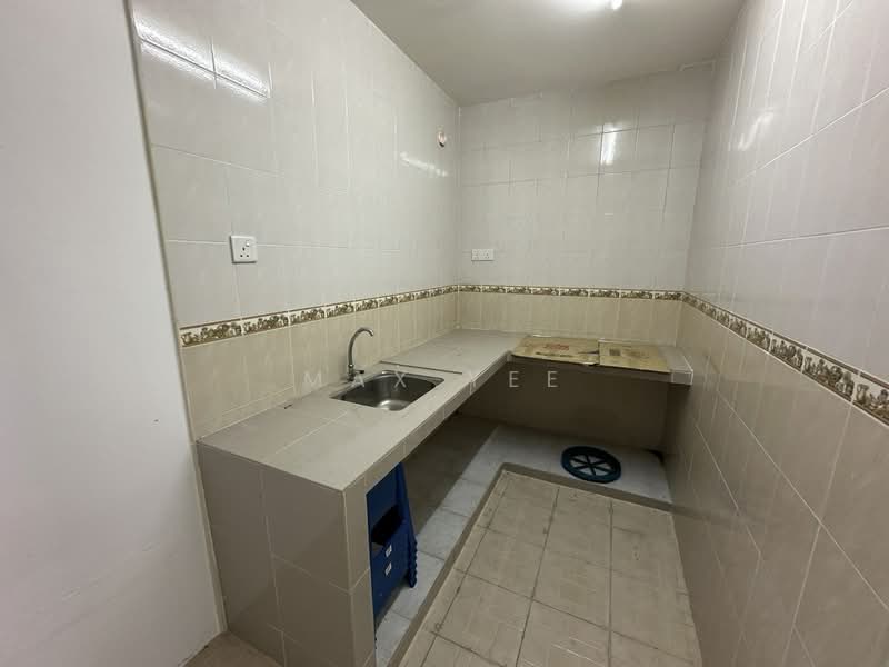 Rumah Teres 1 Tingkat untuk Dijual di Kangkar Pulai (Skudai) - Max Yee - Kitchen - PropertyGuru.com.my