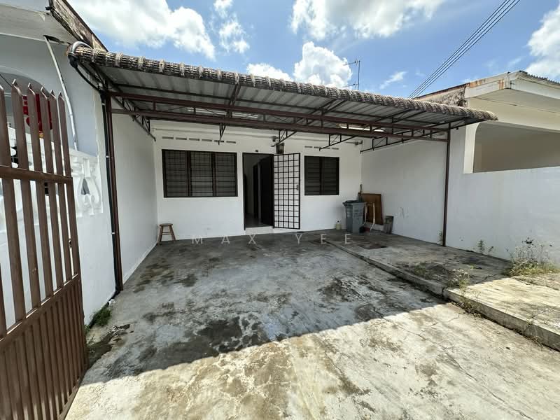 Rumah Teres 1 Tingkat untuk Dijual di Kangkar Pulai (Skudai) - Max Yee - Exterior - PropertyGuru.com.my