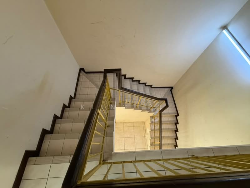 2-storey Terraced House for Sale in Fortune Park Kepong (Kepong) - Kiing TW - Corridor - PropertyGuru.com.my