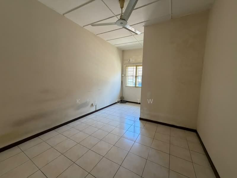 2-storey Terraced House for Sale in Fortune Park Kepong (Kepong) - Kiing TW - Interior - PropertyGuru.com.my