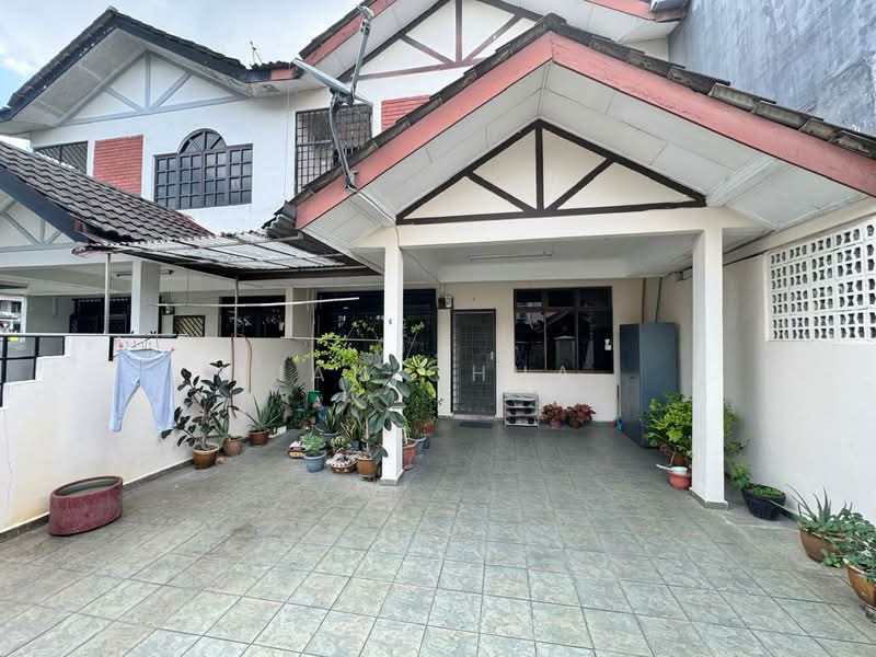 2-storey Terraced House for Sale in Taman Sri Skudai (Skudai) - Ian Chua - Exterior - PropertyGuru.com.my