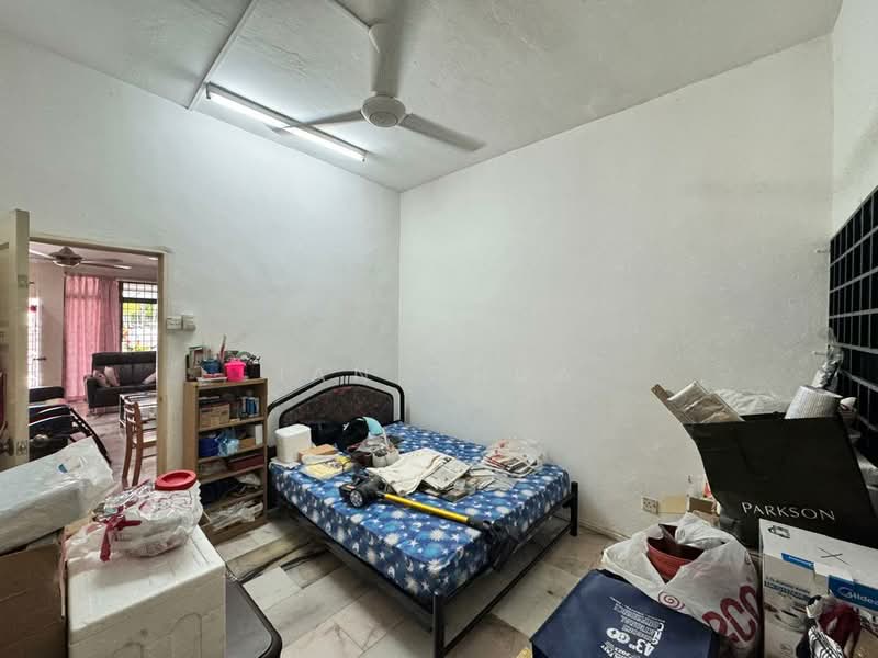 2-storey Terraced House for Sale in Taman Sri Skudai (Skudai) - Ian Chua - Bedroom - PropertyGuru.com.my