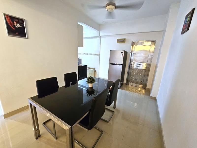 Kondominium untuk Dijual di Kepong Sentral Condominium - Wesley Fu - Dining Room - PropertyGuru.com.my