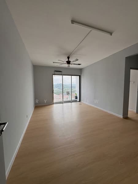Servis Apartment untuk Dijual di Livia Residence @ C180 - Ryan Low - Living Room - PropertyGuru.com.my