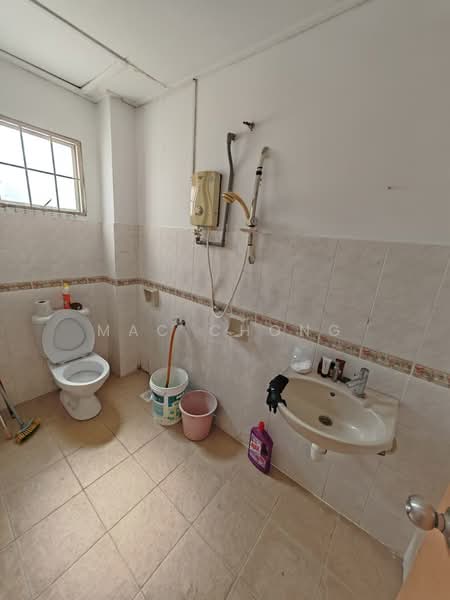 Rumah Berkembar untuk Dijual di Kajang (Selangor) - Mac Chong - Bathroom - PropertyGuru.com.my