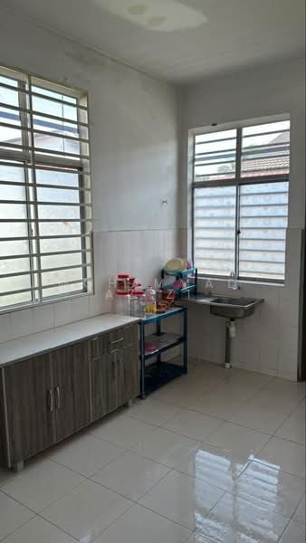 Rumah Teres untuk Dijual di Jerantut (Pahang) - Mohammad Azizi - Kitchen - PropertyGuru.com.my