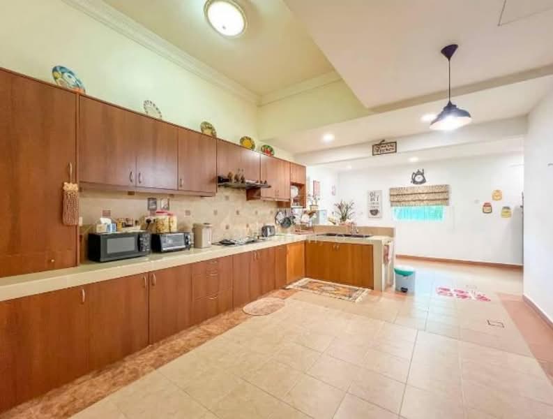 Semi-Detached House for Sale in Glenmarie Cove (Klang) - Terry Hoh - Kitchen - PropertyGuru.com.my
