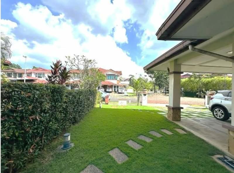 Semi-Detached House for Sale in Glenmarie Cove (Klang) - Terry Hoh - Exterior - PropertyGuru.com.my