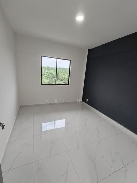 Rumah Flat untuk Dijual di Taman Plentong Utama - Kai Ni - Interior - PropertyGuru.com.my