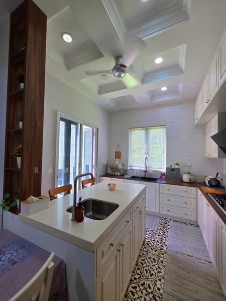 Semi-Detached House for Sale in Bandar Damansara Perdana (Damansara Perdana) - Ganesh Ramanathan (Ganesha) - Kitchen - PropertyGuru.com.my