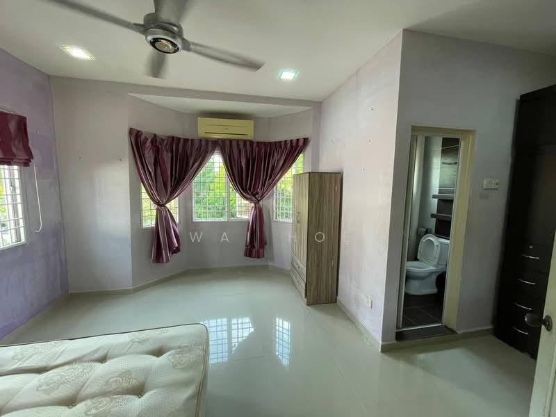 Rumah Teres 2 Tingkat untuk Dijual di Taman Puncak Jalil (Seri Kembangan) - Wai Hoe - Bedroom - PropertyGuru.com.my