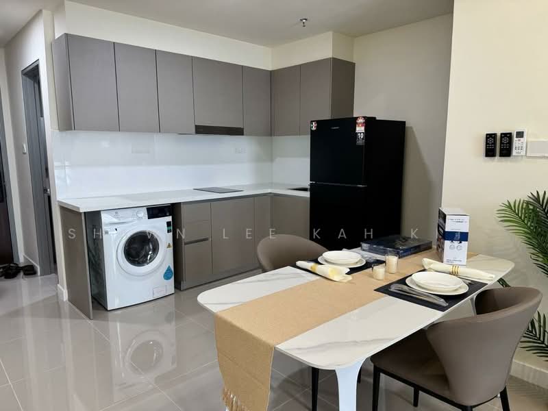 Service Residence for Rent at 8th & Stellar - Shawn Lee Kah Kit - Kitchen - PropertyGuru.com.my
