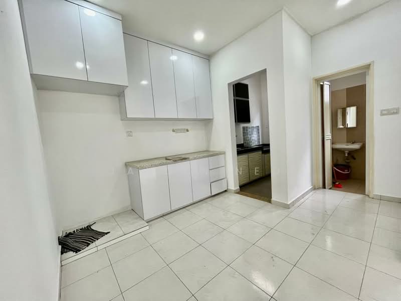 2-storey Terraced House for Sale in Nusa Bayu (Iskandar Puteri (Nusajaya)) - Jayden Neo - Kitchen - PropertyGuru.com.my