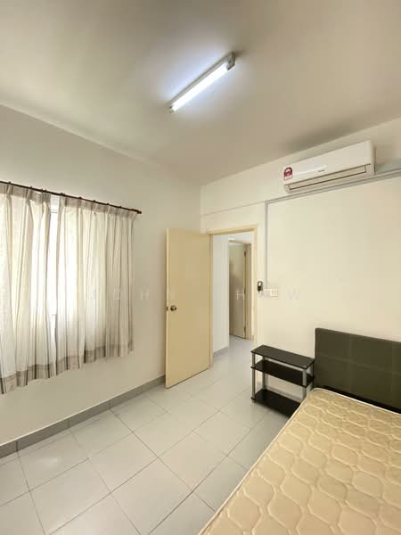 Condominium for Rent at Residensi Puchongmas - John Khaw - Bedroom - PropertyGuru.com.my
