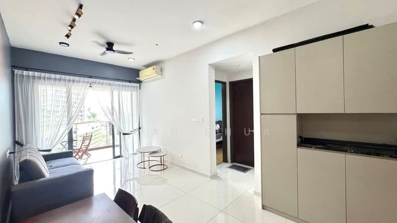 Condominium for Rent at Bay Laurel @ Country Garden Danga Bay - Juan Chua - Living Room - PropertyGuru.com.my