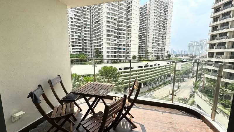 Condominium for Rent at Bay Laurel @ Country Garden Danga Bay - Juan Chua - Balcony - PropertyGuru.com.my